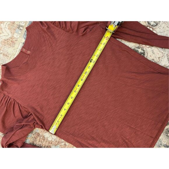 Nation LTD NWT Romy Modest Tee in Red Clay Blouse, Sz Medium - Picture 7 of 12